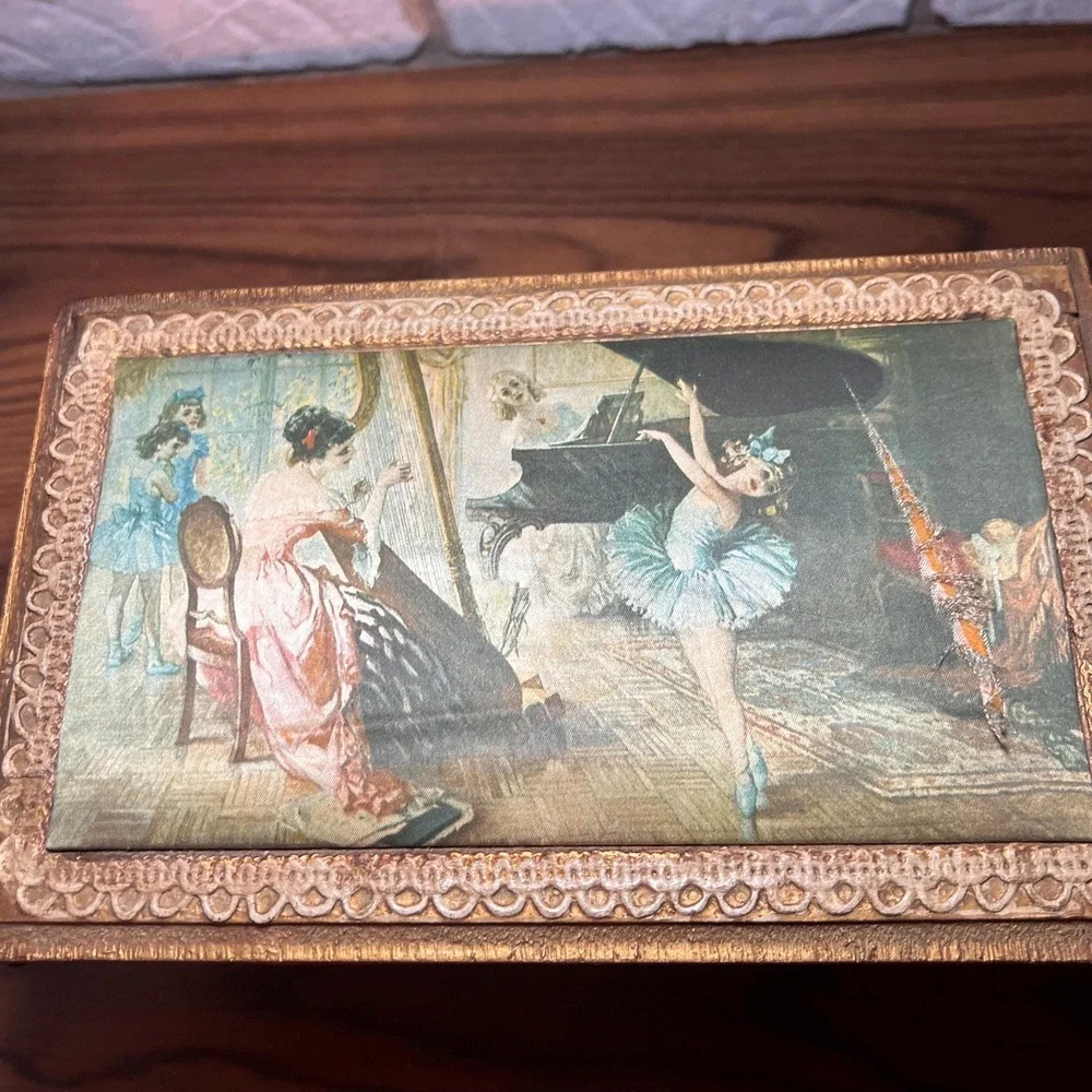 VTG Japan Musical Jewelry Box Greensleeves Ballet Ballerina Red Velvet Footed *